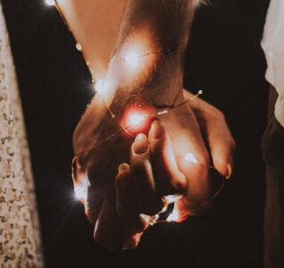 holding hands lights